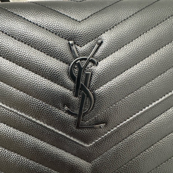 Rare Black on Black Yves Saint Laurent Wallet-On-Chain Medium Black on Black 🖤 - Picture 12 of 15